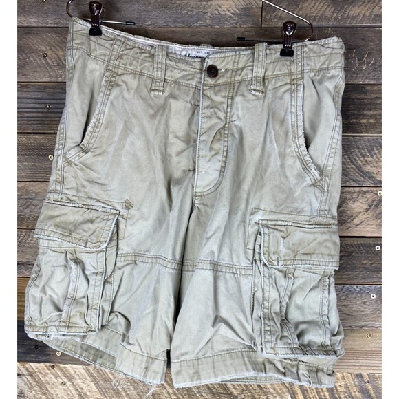 Abercrombie & Fitch Mens Sz 32 Tan Cargo Shorts 6 Pocket 100% Cotton Distressed - Picture 1 of 15